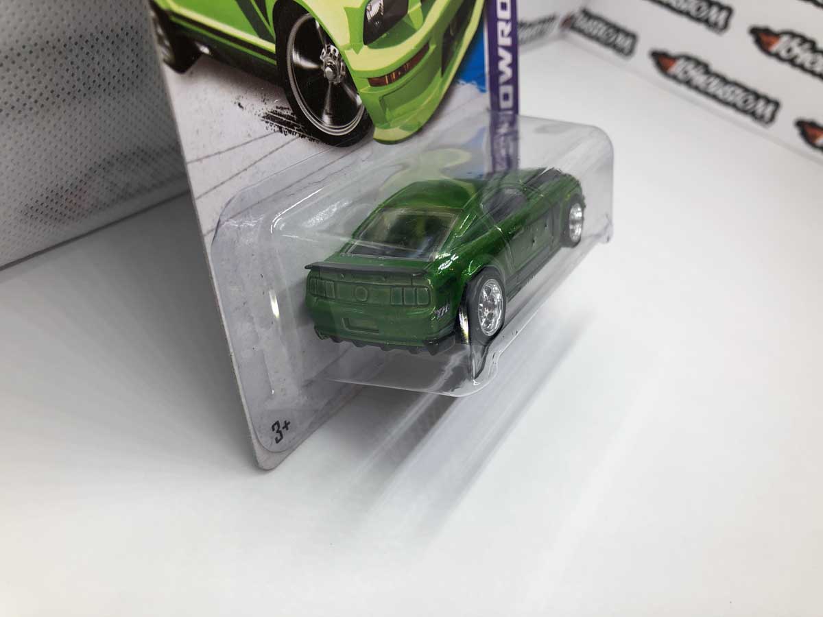 07 Ford Mustang Hot Wheels