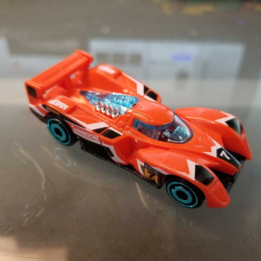 24 Ours Hot Wheels