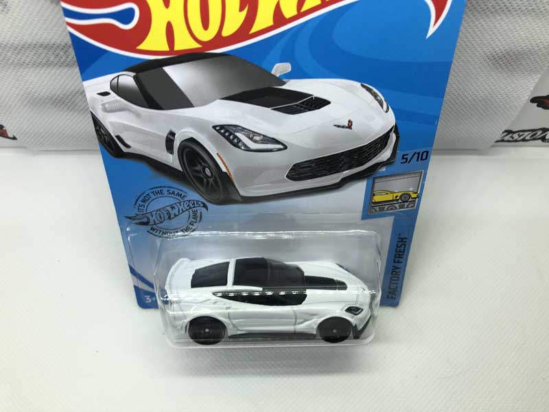✅ Hot Wheels Corvette C7 Z06 2020 200/250 Factory Fresh 5/10 White