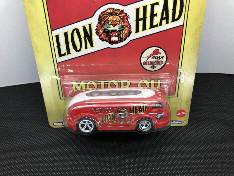 HOT WHEELS 1937 Haulin Gas Truck Pop Culture Vintage Oil Lion Head 2020 