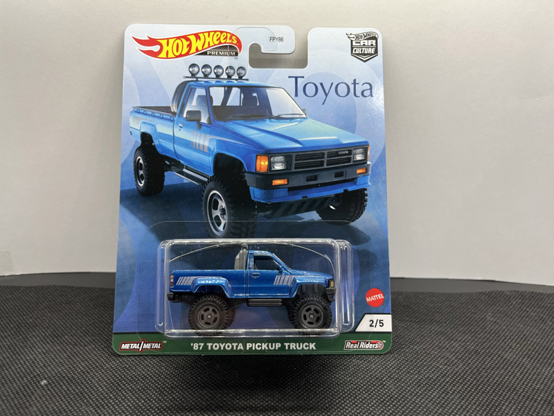 '87 Toyota Pickup Truck Hot Wheels