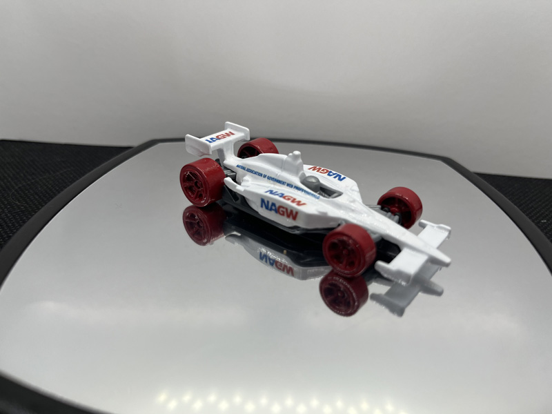 Indy 500 Oval - 6 of 21 Hot Wheels