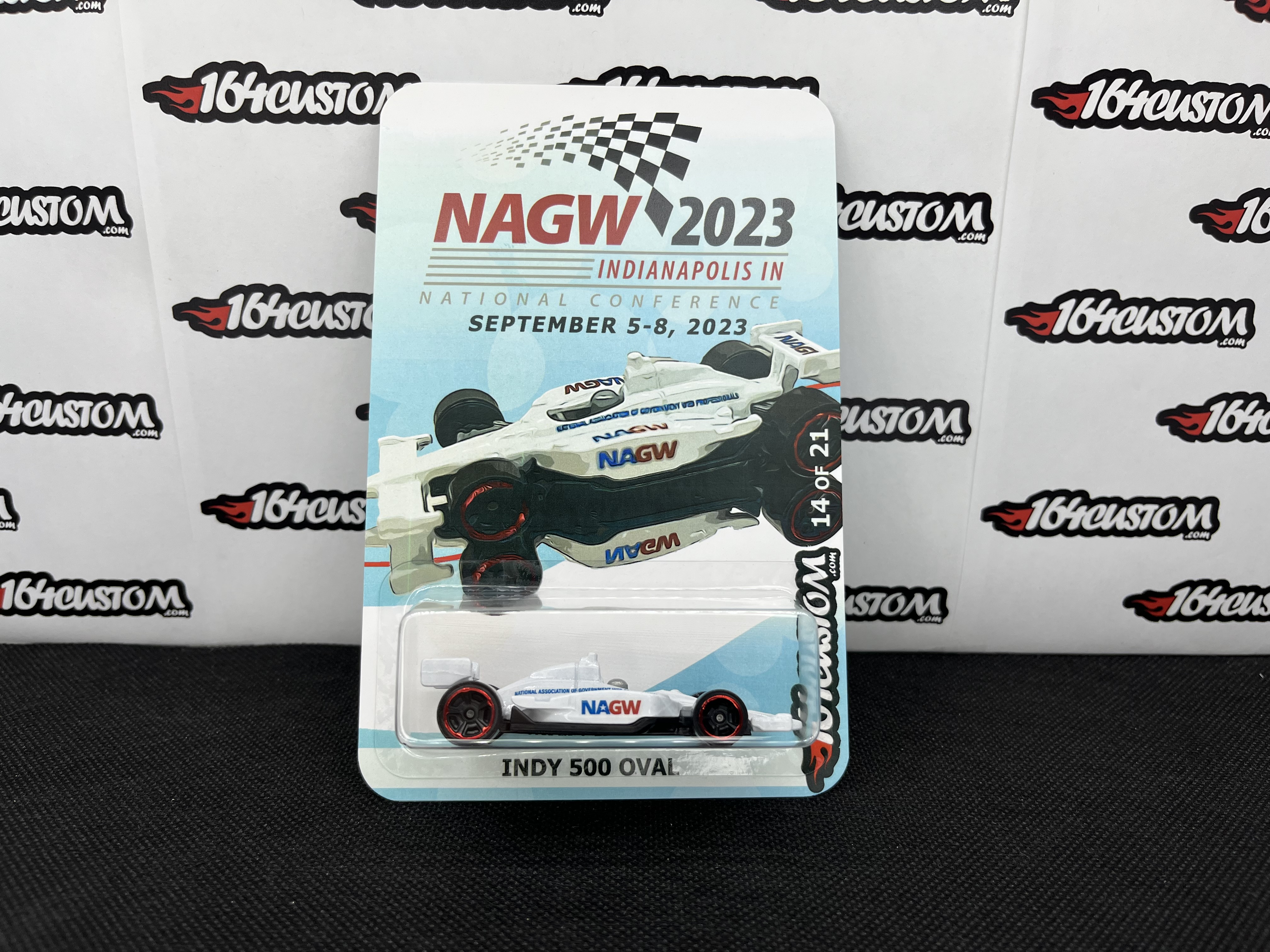 Indy 500 Oval - 14 of 21 Hot Wheels